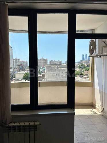 Сдаётся 3-комн. офис 160 м², м. Низами, photo 15 from 21