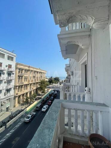 Сдаётся 2-комн. вторичка 90 м², м. Сахил, photo 1 from 12