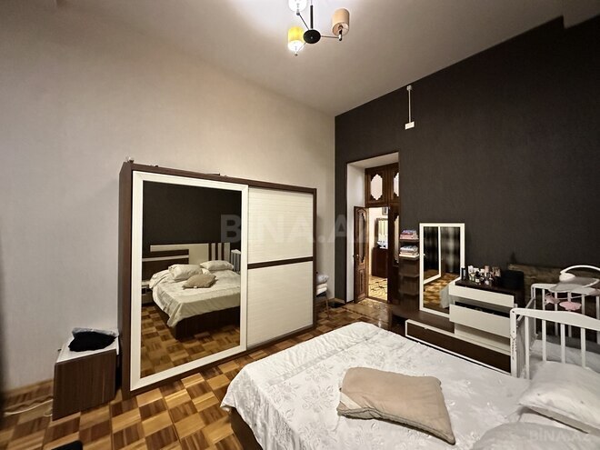 Satılır 6 otaqlı köhnə tikili 300 m², Sahil m., photo 10 from 31