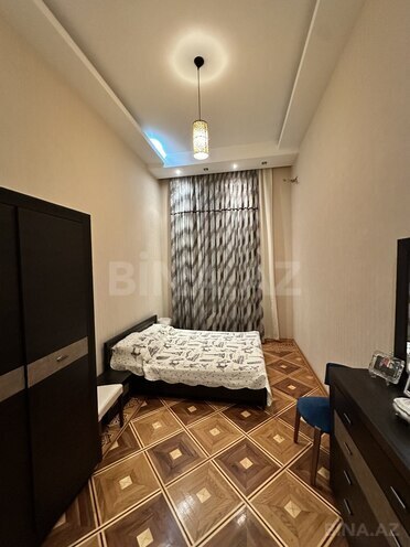 Satılır 6 otaqlı köhnə tikili 300 m², Sahil m., photo 18 from 31