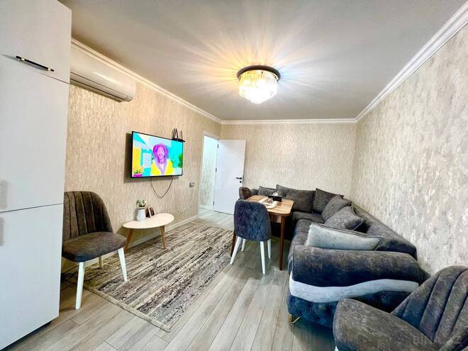 Satılır 2 otaqlı köhnə tikili 45 m², Koroğlu m., photo 1 from 15