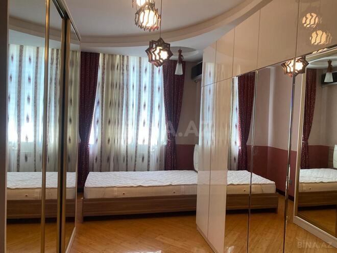Сдаётся 3-комн. новостройка 125 м², м. Иншаатчылар, photo 5 from 17