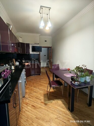 Сдаётся 3-комн. новостройка 135 м², м. Мемар Аджеми, photo 8 from 19