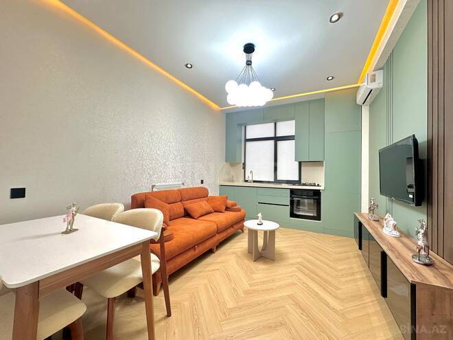 Продаётся 2-комн. новостройка 51 м², м. Кара Караев, photo 1 from 8