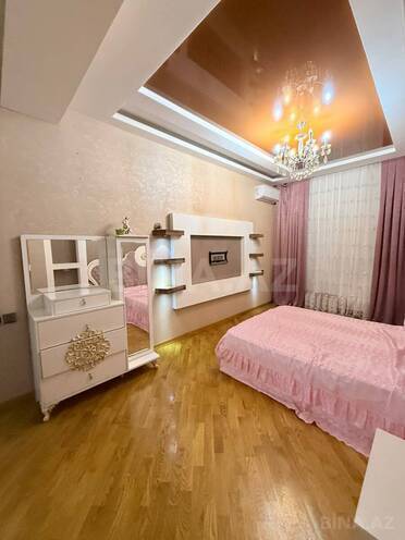 Сдаётся 2-комн. новостройка 110 м², м. 8 ноября, photo 4 from 16
