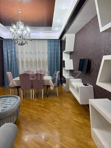 Сдаётся 2-комн. новостройка 110 м², м. 8 ноября, photo 5 from 16