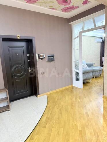 Сдаётся 2-комн. новостройка 110 м², м. 8 ноября, photo 7 from 16
