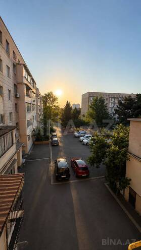 Продаётся 3-комн. вторичка 135 м², м. Кара Караев, photo 19 from 20