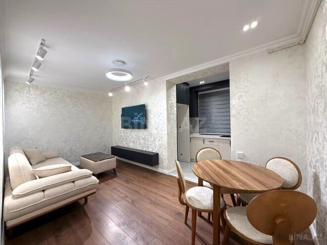Продаётся 3-комн. вторичка 65 м², Насиминский  р., photo 1 from 17