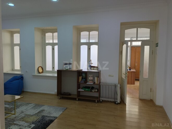 Сдаётся 3-комн. офис 120 м², м. Ичеришехер, photo 8 from 11