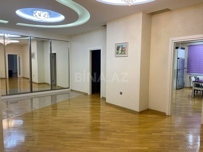 Satılır 4 otaqlı yeni tikili 240 m², 28 May m., photo 8 from 19