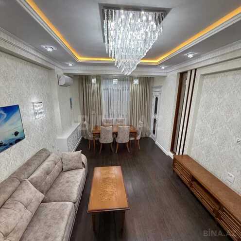 Продаётся 2-комн. вторичка 55 м², м. Мемар Аджеми, photo 1 from 8