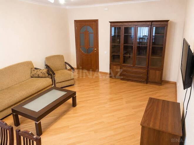 Продаётся 2-комн. новостройка 70 м², м. Гянджлик, photo 5 from 9