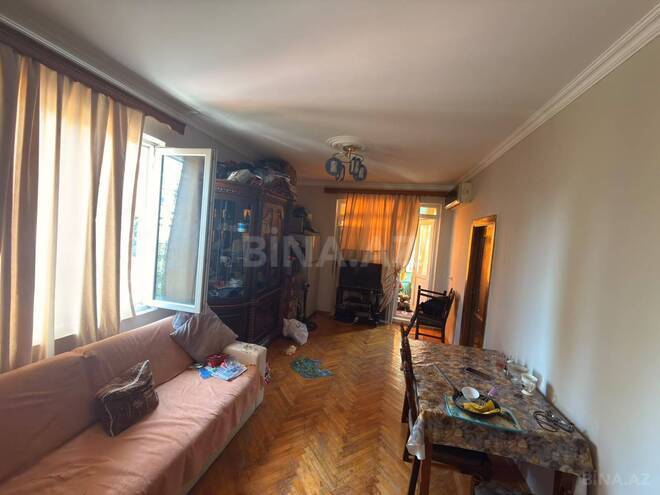 Продаётся 2-комн. вторичка 55 м², м. Иншаатчылар, photo 4 from 12