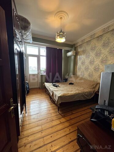 Продаётся 4-комн. новостройка 132 м², Бинагадинский р., photo 14 from 19