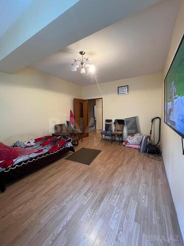 Satılır 2 otaqlı köhnə tikili 76 m², Yeni Yasamal q., photo 3 from 12