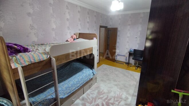 Продаётся 3-комн. вторичка 80 м², м. Ази Асланов, photo 4 from 17