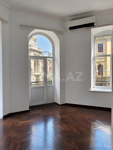 İcarəyə verilir  obyekt 60 m², İçəri Şəhər m., photo 1 from 15