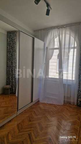 Satılır 15 otaqlı həyət evi/bağ evi 440 m², Gənclik m., photo 14 from 22