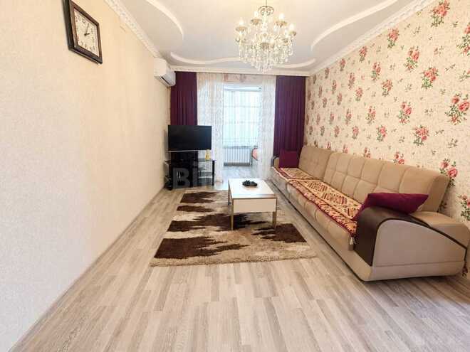 Продаётся 2-комн. вторичка 50 м², м. Нефтчиляр, photo 3 from 11