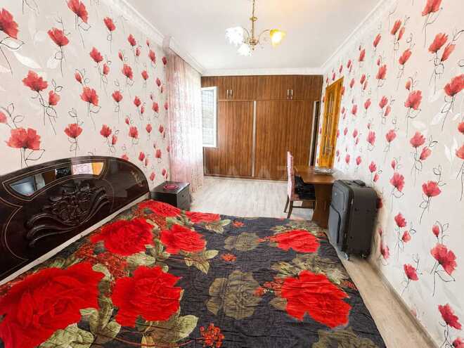 Продаётся 2-комн. вторичка 50 м², м. Нефтчиляр, photo 5 from 11