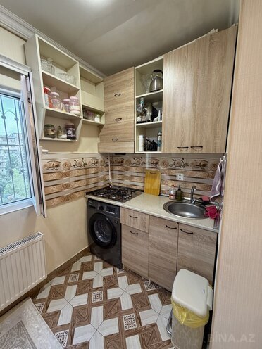 Satılır 2 otaqlı köhnə tikili 50 m², İnşaatçılar m., photo 6 from 15