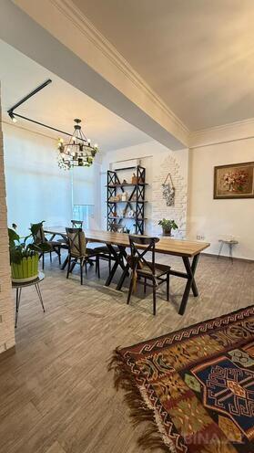 Сдаётся 3-комн. офис 150 м², м. Низами, photo 4 from 8