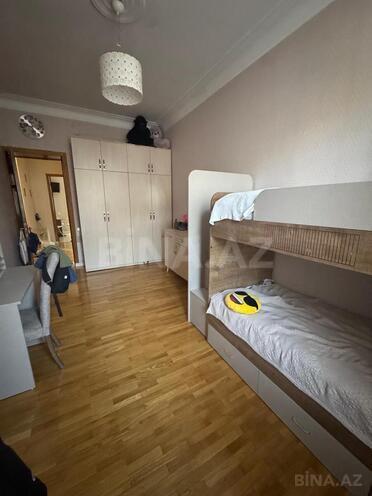 Satılır 3 otaqlı köhnə tikili 76 m², 28 May m., photo 8 from 13
