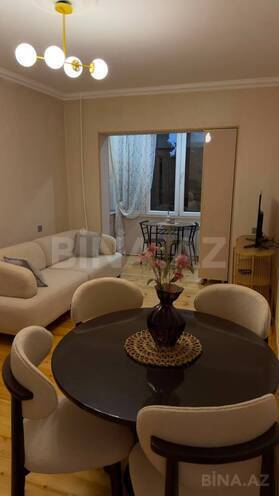 İcarəyə verilir 2 otaqlı köhnə tikili 65 m², Azadlıq Prospekti m., photo 1 from 9