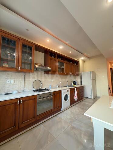 Сдаётся 3-комн. новостройка 140 м², м. 28 мая, photo 6 from 15