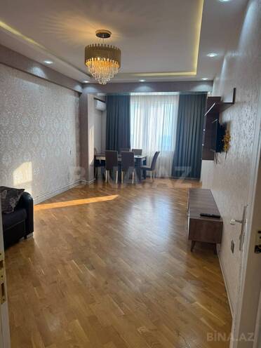 Сдаётся 2-комн. новостройка 73 м², м. Ази Асланов, photo 1 from 16