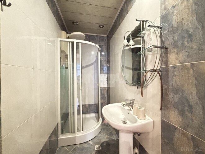 Сдаётся 3-комн. новостройка 140 м², м. Низами, photo 7 from 14