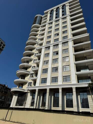 Satılır 4 otaqlı yeni tikili 186.5 m², 28 May m., photo 5 from 14