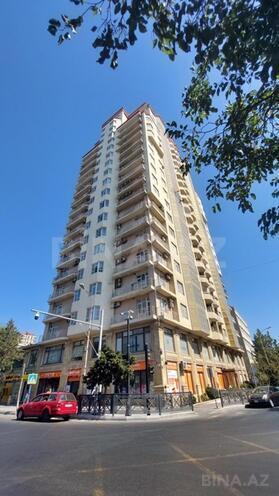Сдаётся 4-комн. новостройка 220 м², м. 28 мая, photo 1 from 27
