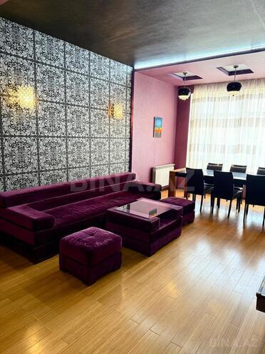 Сдаётся 2-комн. новостройка 90 м², м. 8 ноября, photo 1 from 22