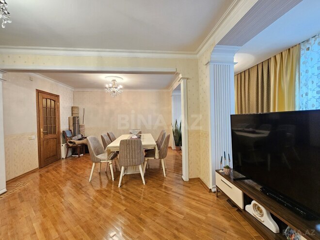 Satılır 4 otaqlı köhnə tikili 110 m², Azadlıq Prospekti m., photo 7 from 23