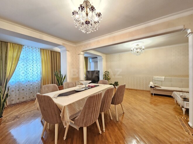 Satılır 4 otaqlı köhnə tikili 110 m², Azadlıq Prospekti m., photo 8 from 23