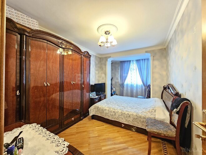 Satılır 4 otaqlı köhnə tikili 110 m², Azadlıq Prospekti m., photo 9 from 23