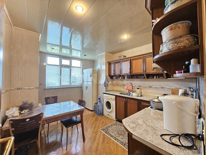 Satılır 4 otaqlı köhnə tikili 110 m², Azadlıq Prospekti m., photo 14 from 23