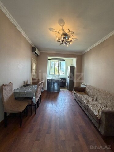 Продаётся 3-комн. вторичка 55 м², м. Мемар Аджеми, photo 1 from 10
