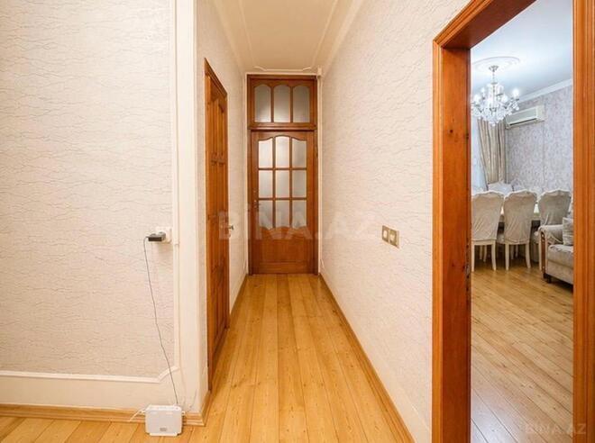 Продаётся 2-комн. вторичка 60 м², м. Халглар Достлугу, photo 4 from 9