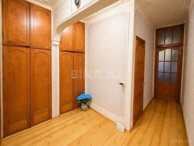 Продаётся 2-комн. вторичка 60 м², м. Халглар Достлугу, photo 6 from 9
