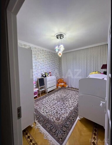 Satılır 5 otaqlı köhnə tikili 130 m², Azadlıq Prospekti m., photo 6 from 12