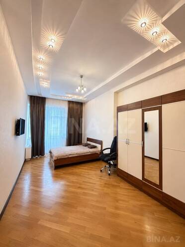 İcarəyə verilir 3 otaqlı yeni tikili 135 m², 28 May m., photo 10 from 13