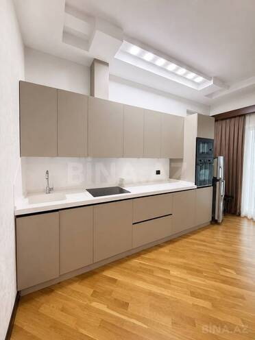 İcarəyə verilir 3 otaqlı yeni tikili 135 m², 28 May m., photo 8 from 13