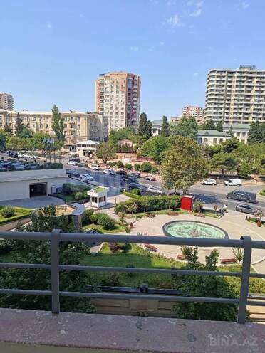 Продается 4-комн. новостройка 175 м², м. Элмляр Академиясы, photo 22 from 23