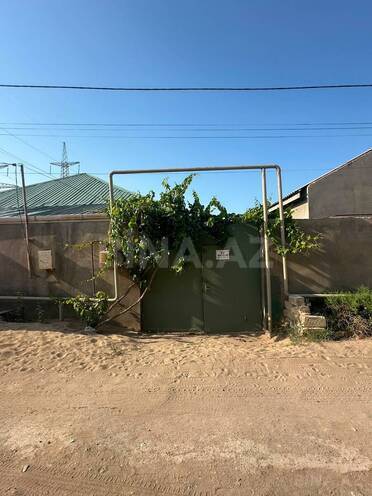 Satılır 3 otaqlı həyət evi/bağ evi 110 m², Şüvəlan q., photo 1 from 10