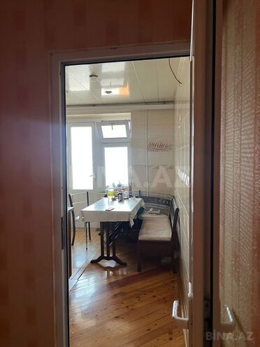 Продаётся 3-комн. вторичка 70 м², м. Ази Асланов, photo 13 from 14