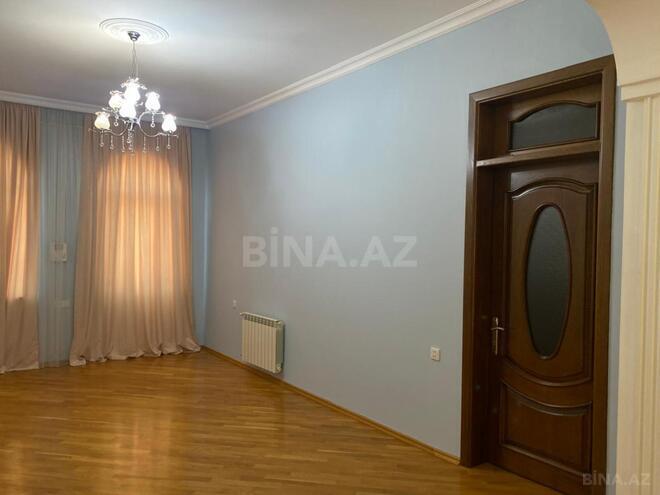 İcarəyə verilir 8 otaqlı həyət evi/bağ evi 600 m², Səbail r., photo 19 from 28