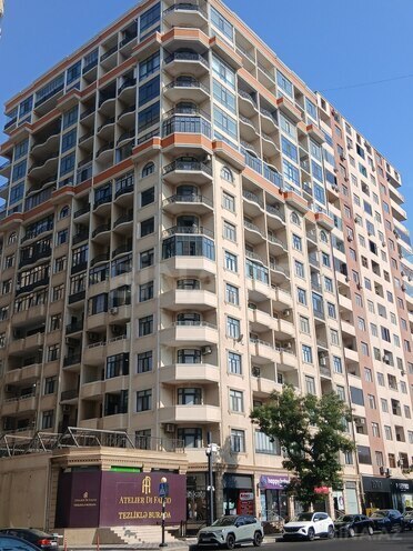 Продаётся 4-комн. новостройка 191 м², м. Элмляр Академиясы, photo 21 from 22